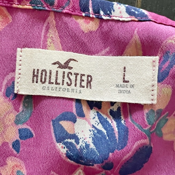 Floral Hollister Blouse - Picture 9 of 9